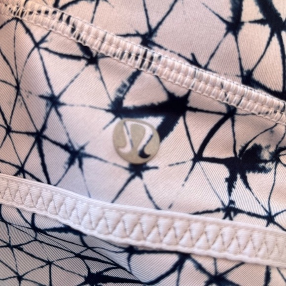 Lululemon Pedal Pace Crop Leggings - Picture 4 of 6